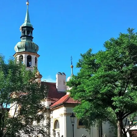 Garden Castle Διαμέρισμα *