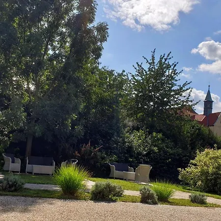 Apartment Garden Castle Prague